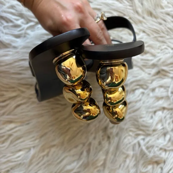 CULT GAIA Meta Black Leather Gold Metallic Architectural Heel Slide Sandal Sz 39 - Picture 6 of 12